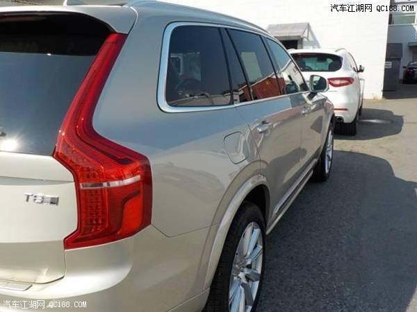 沃尔沃XC90 T8最新报价及深度解析